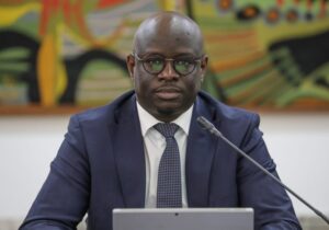 Lire la suite à propos de l’article Levée de fonds UEMOA: Le Ministère des Finances du Sénégal dément tout échec et brandit la menace judiciaire !