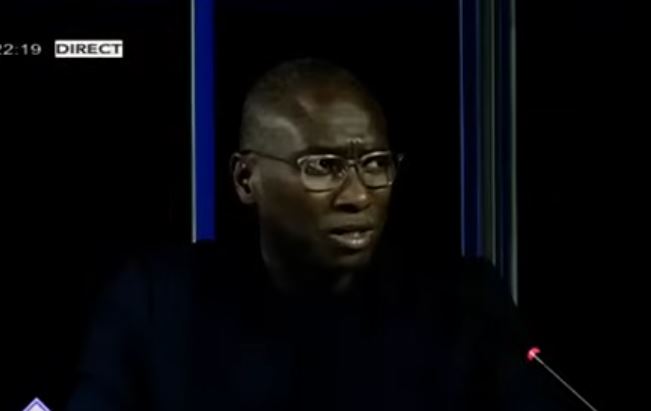 Lire la suite à propos de l’article Ismaila Madior Fall sur la destitution de Barth  » C’est la loi qui le dit… l’acte du préfet est légal »