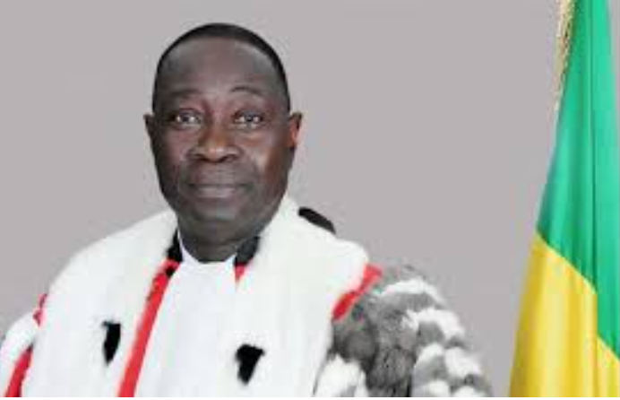 Lire la suite à propos de l’article Urgent : Décès de Mamadou Badio Camara, Président du Conseil constitutionnel